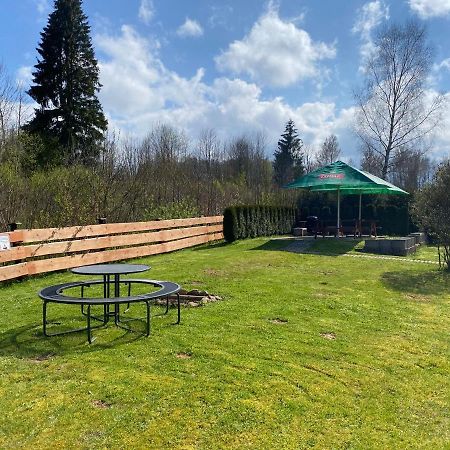 Apartmany Nad Rybnikem Zelezna Ruda Bagian luar foto