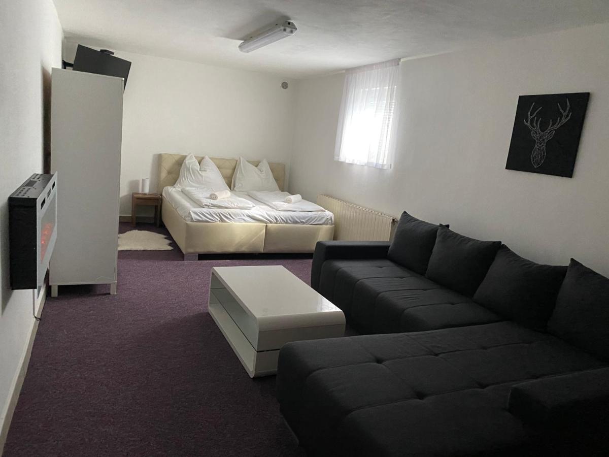 Apartmany Nad Rybnikem Zelezna Ruda Bagian luar foto